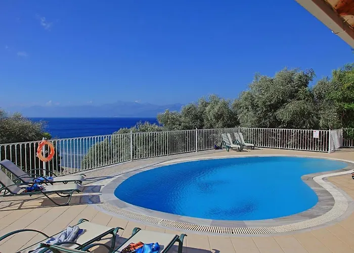 Oneiro Villa Apraos