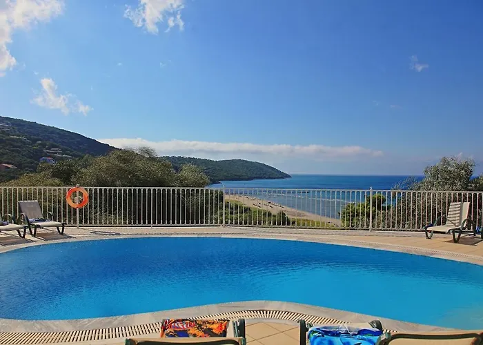 Oneiro Villa Apraos