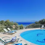 Oneiro Villa *